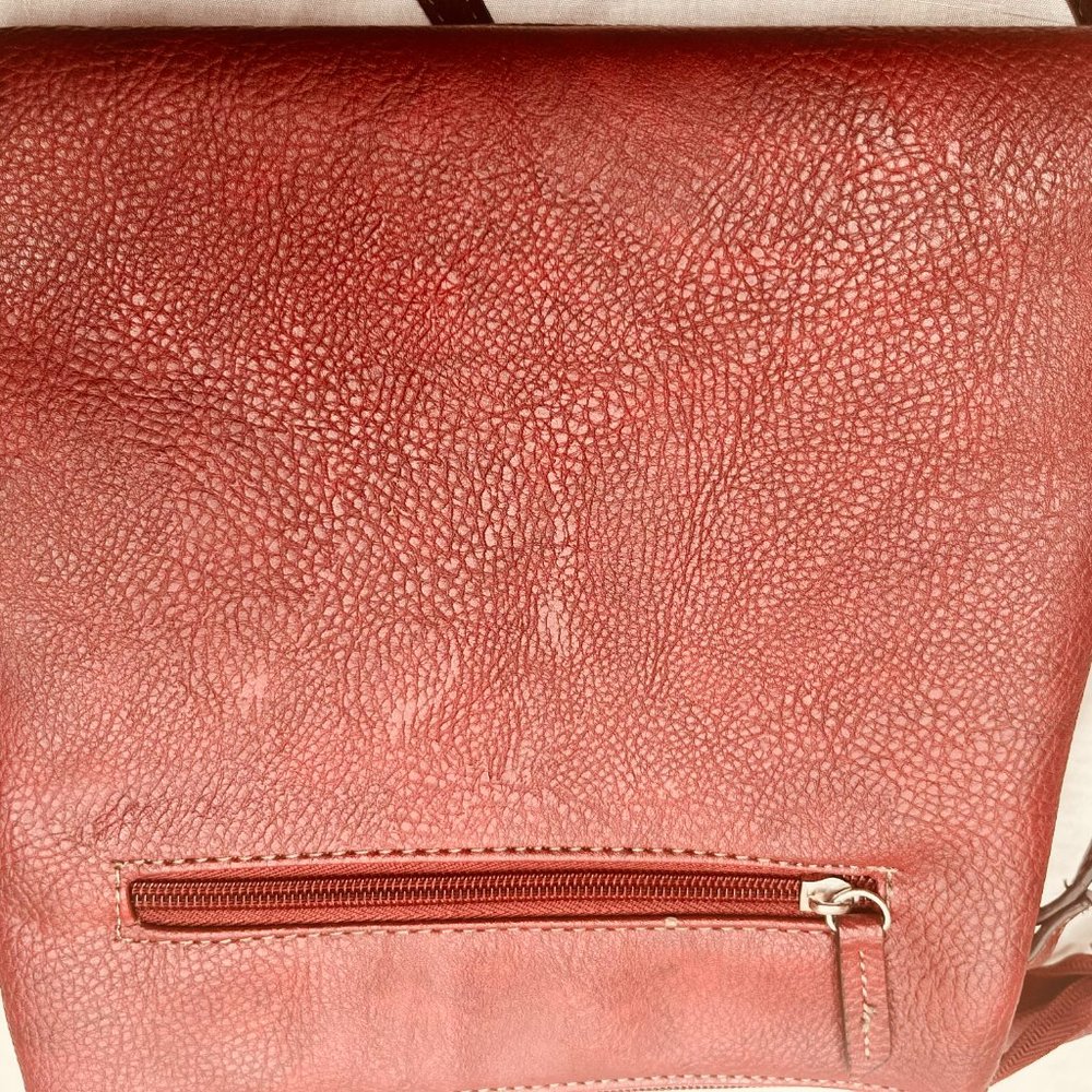 Vintage Roots Leather Crossbody Bag – 1990s - Picture 4 of 10